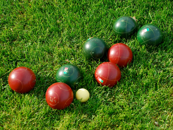 Vintage Bocce Ball Set