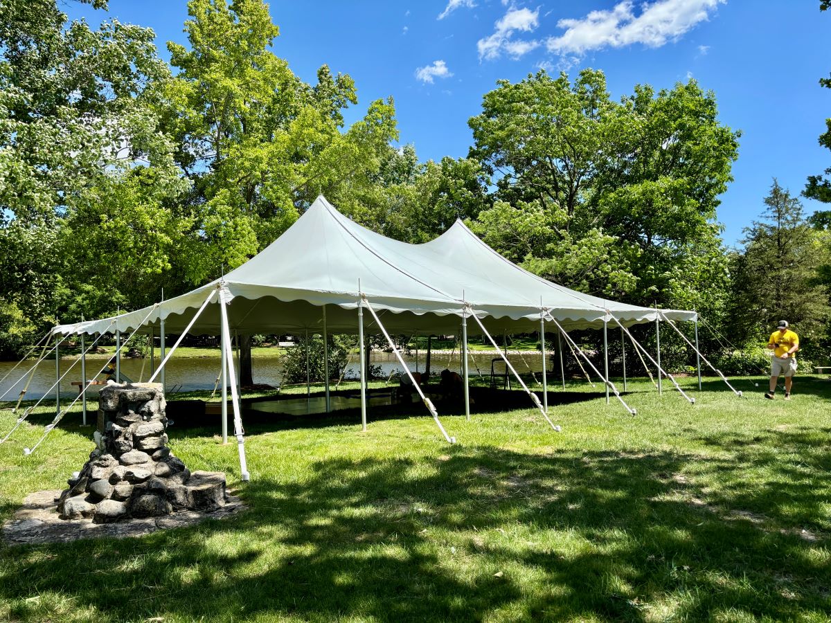 30x45 pole tent