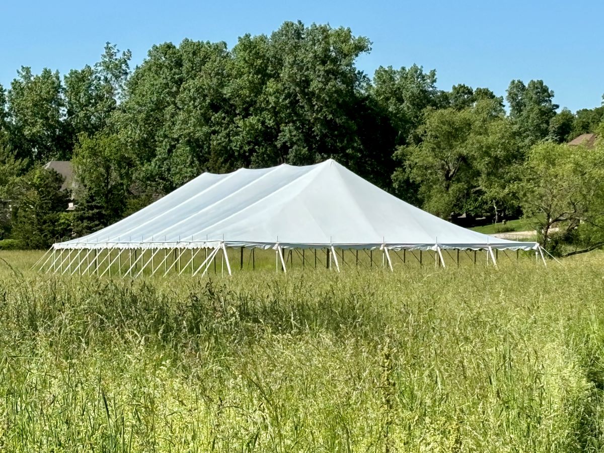 40x100 pole tent
